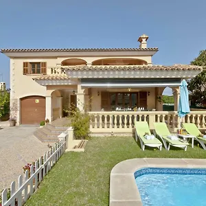  Villa Llac Blau - Mediterranean Styled With Pool